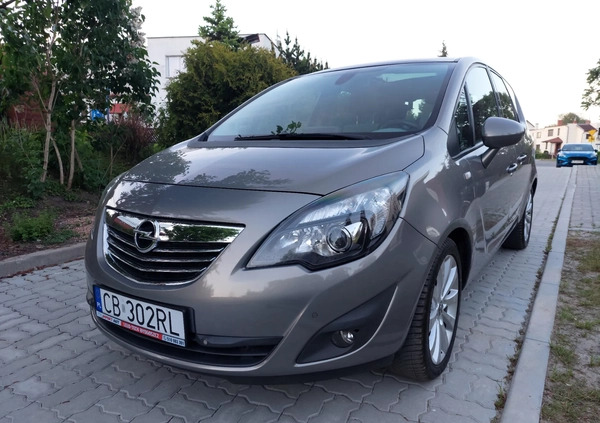 Opel Meriva cena 26900 przebieg: 119500, rok produkcji 2010 z Bydgoszcz małe 92